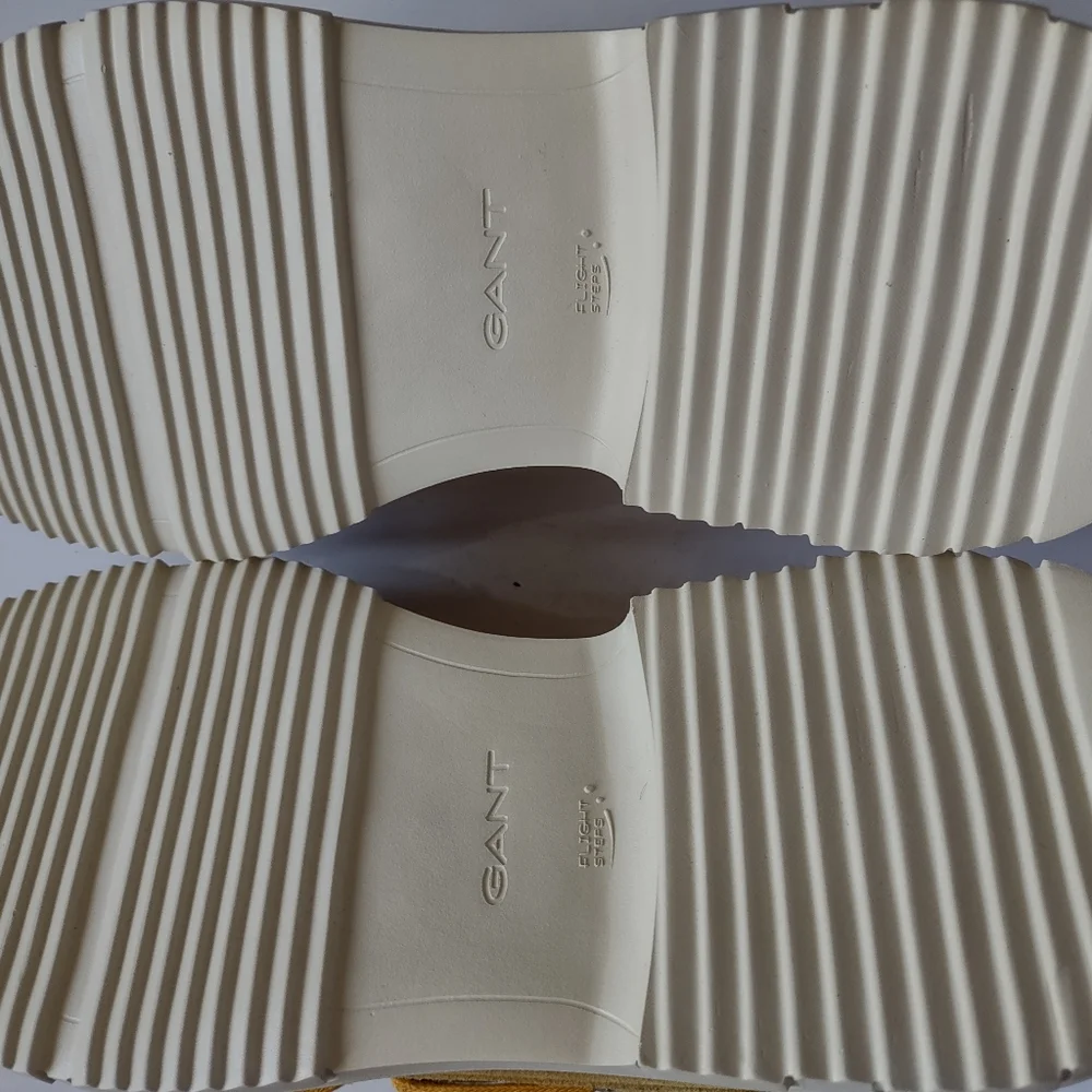 Men's shoes size 44euro or 10.5us - Picture 7 of 9